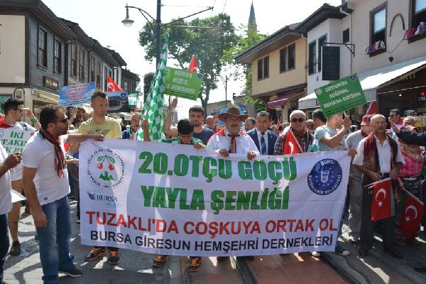 'Kuş diliyle' İstiklal Marşı okudular