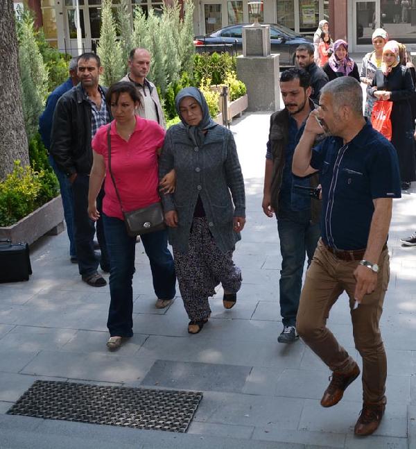 Anne cezaevine gönderildi, kızı toprağa verildi