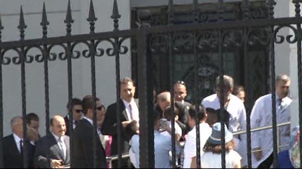 Cumhurbaşkanı Erdoğan, hastanede tedavi gören yazar Şenler'i ziyaret etti