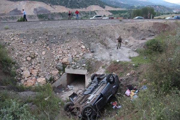 Mezuniyet dönüşü kaza: 1 ölü, 5 yaralı