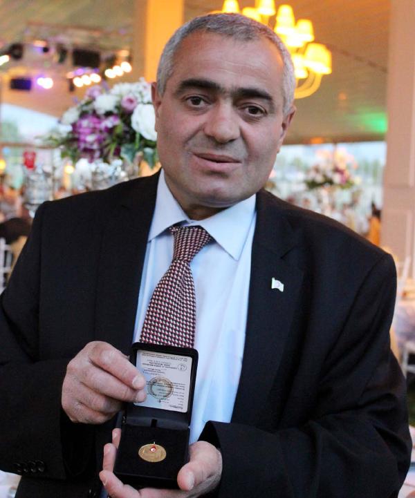10 yılda 38 ünite kan bağışı yaptı, altın madalya aldı