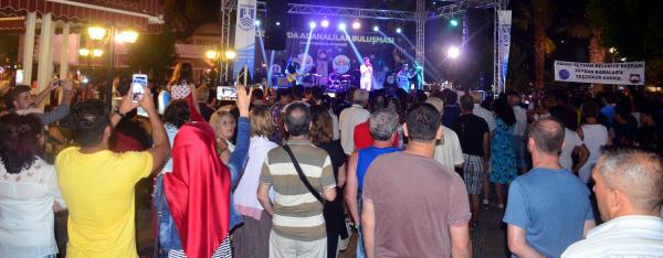 Bodrum'da Düzağaç sevenleriyle buluştu