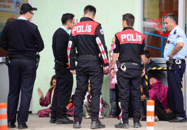Polis, Suriyeli dilencileri kampa gönderdi