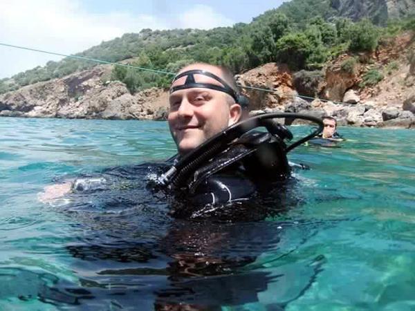 Eğitim dalışında 1 dalgıç öldü, diğeri kayıp
