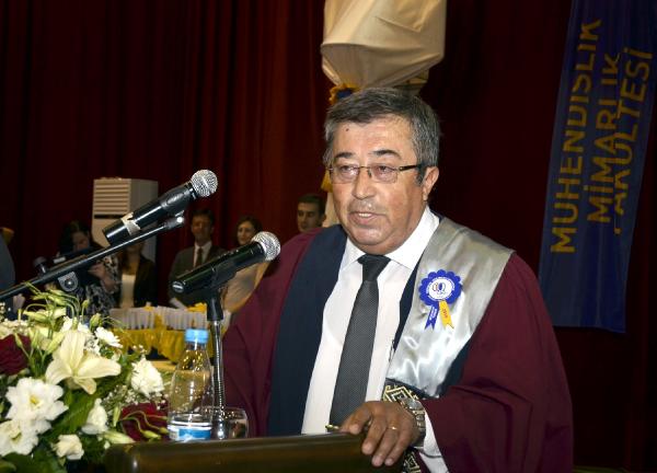 Tatilde boğulan Prof.Dr. Yüzügüllü yarın Eskişehir'de toprağa verilecek (3)