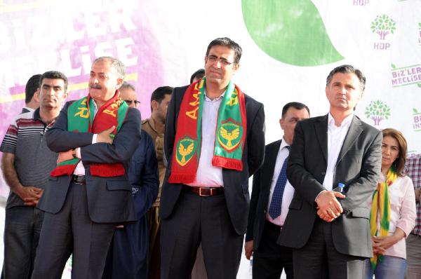 HDP'li Erdoğmuş: Mikrofonu ele geçirip, 'Bomba var' deselerdi, binlerce insan kırımdan geçecekti