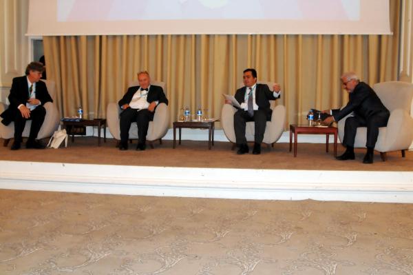 Gaziantep'te 'Kamu, STK ve Medya İşbirliği için Diyalog' semineri