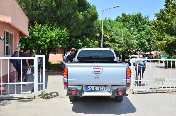 Manisa'da beşinci dalga 'paralel' operasyonu (2)- Yeniden