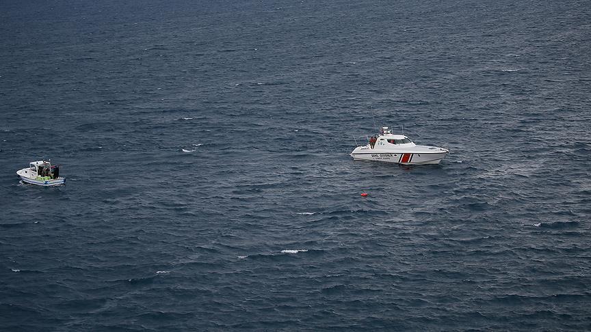 İzmir'de tekne faciası: Ölü ve kayıplar var