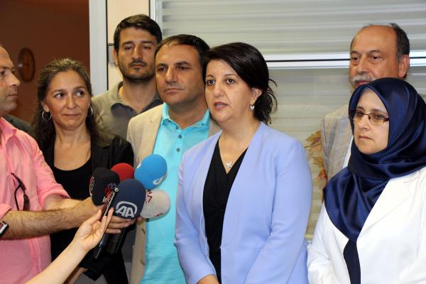 HDP İstanbul Milletvekilleri mazbatalarını aldı