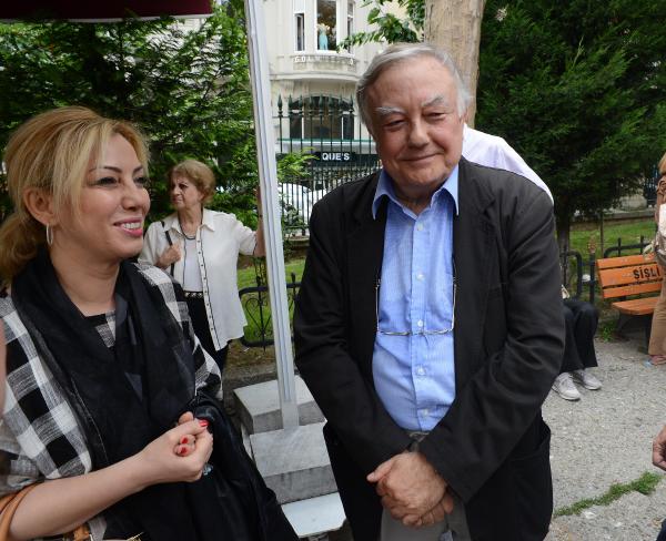 Usta gazeteci Bedii Faik Akın son yolculuğuna uğurlandı