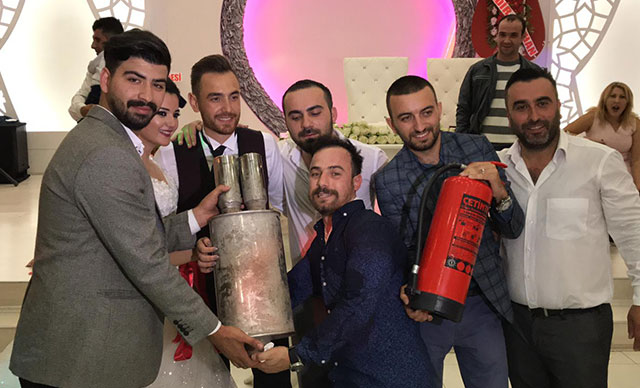 Damada takı diye egzoz taktılar