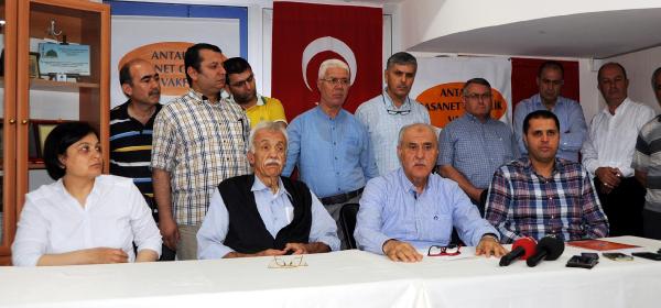 Polisin baskın yaptığı vakfın başkanı: Bunları görünceye kadar ölseydim