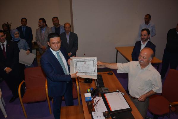 Mazbatasını alan Ak Partili Turhan: En kıymetli ikinci imzam