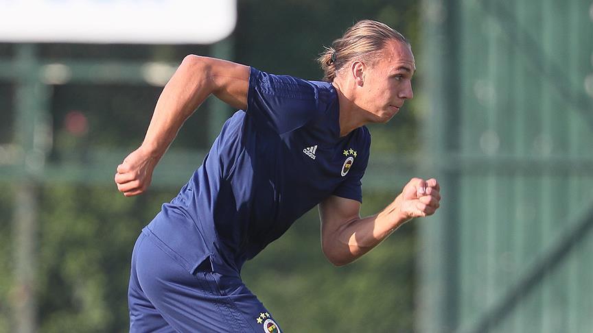 UEFA, Frey'i aday gösterdi
