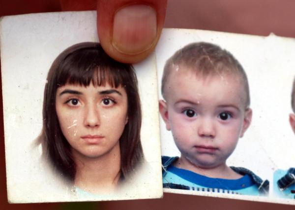 Rus anne IŞİD'e katılmak isterken yakalanan kızını geri götürmeye ikna edemedi