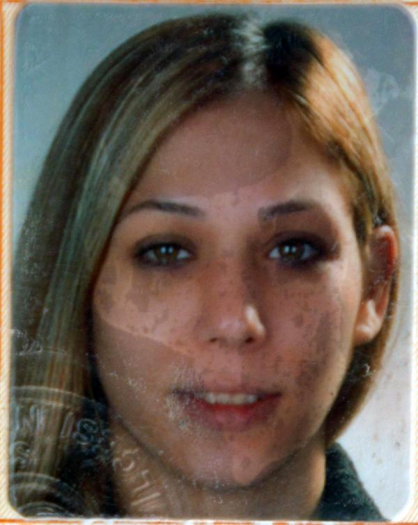 Boşanma davası süren eşini bıçakladı, kayınvalidesini dövdü