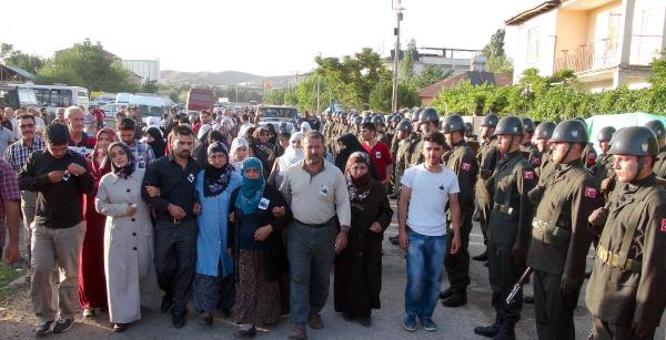 Şehit Uzman Onbaşı Elazığ'da toprağa verildi