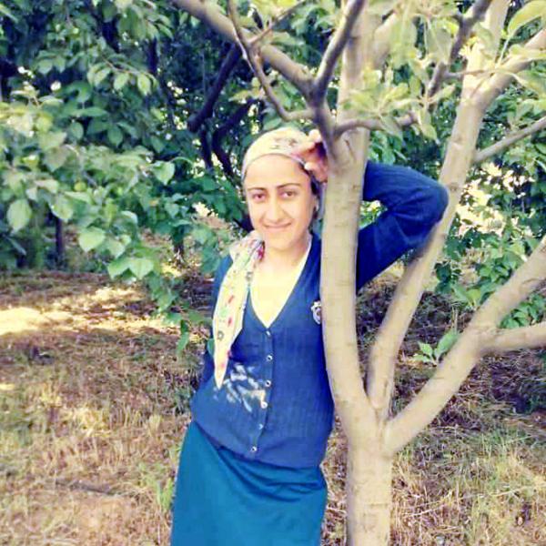 Eşini işe gönderip intihar etti
