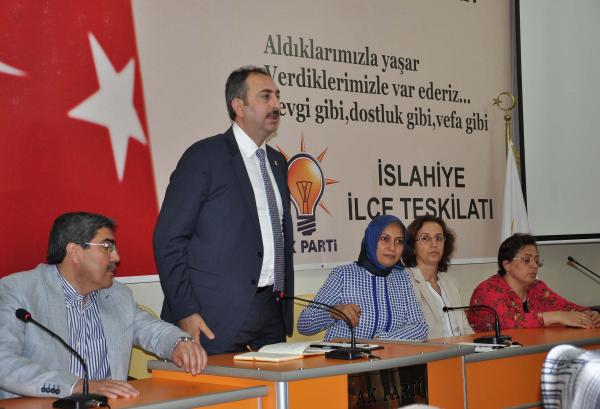 AK Partili Gül: Milletimiz en iyi hakemdir