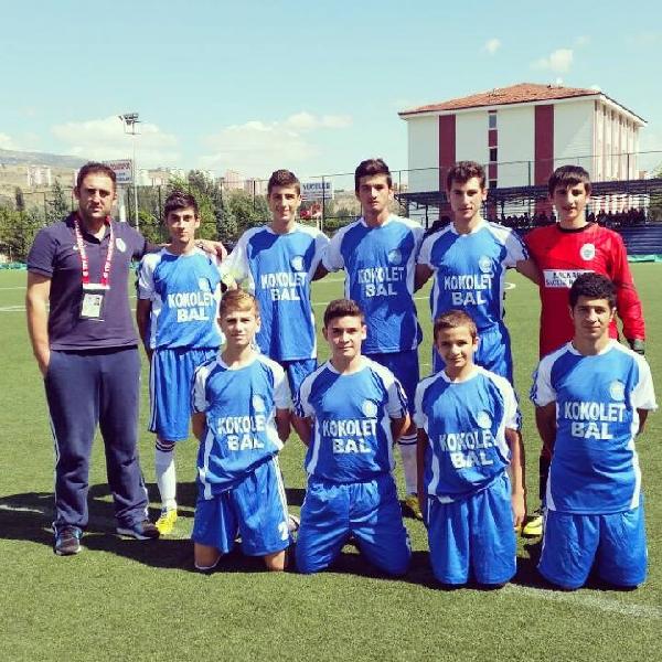 Genç futbolcu boğularak hayatını kaybetti