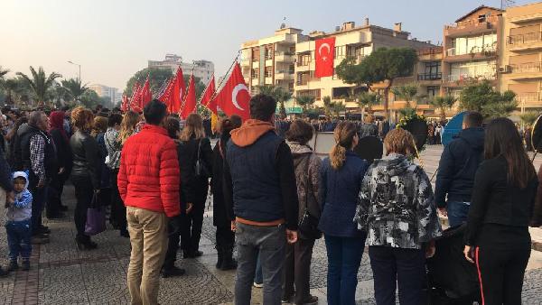 Ata'ya saygı duruşunda siren çalmadı