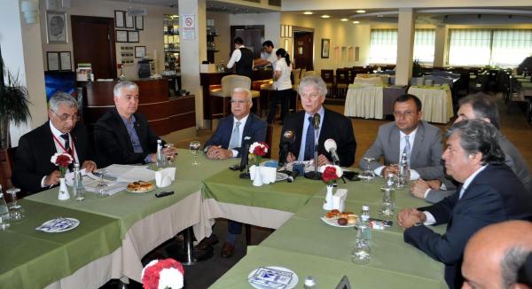 EBSO 100 büyük firmayı açıkladı