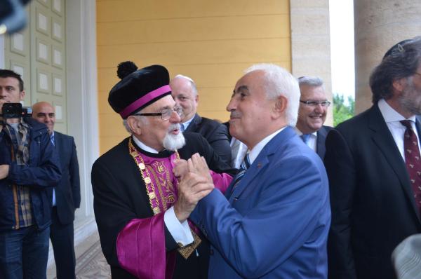 Edirne'de farklı dinleri buluşturan iftar