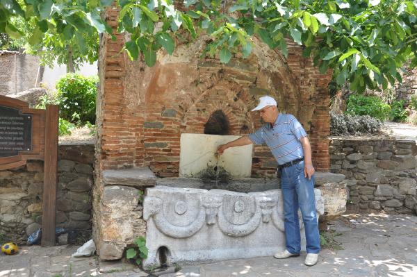 Tarihi Bıçakçı Çeşmesi restore edilmeyi bekliyor