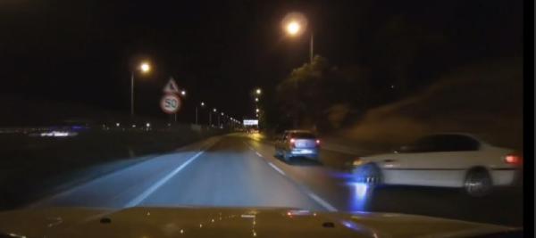 Kaza anı araç içi kamerada