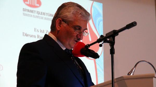 “Kuran'ın tercümesini okuyarak verdiği mesajları anlamaya çalışın”