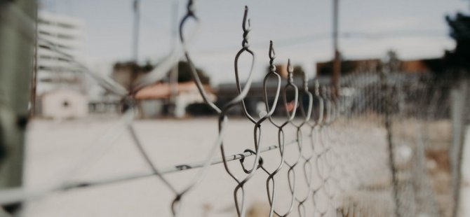 85 yaşında boğazı kesilerek öldürüldü