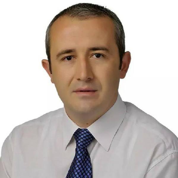 Öğretim üyesi kayalıklarda ölü bulundu