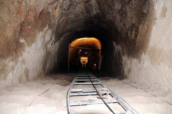 Tokat Kalesi'nde gizli geçidin ilk 30 metresi açıldı