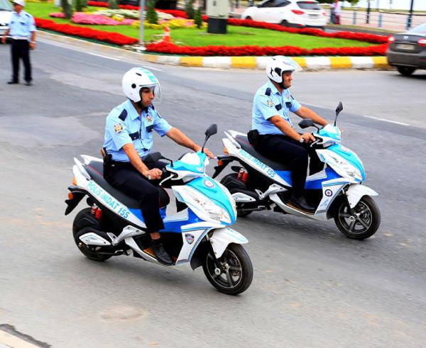 Büyükşehir Belediyesi'nden emniyete motosiklet desteği
