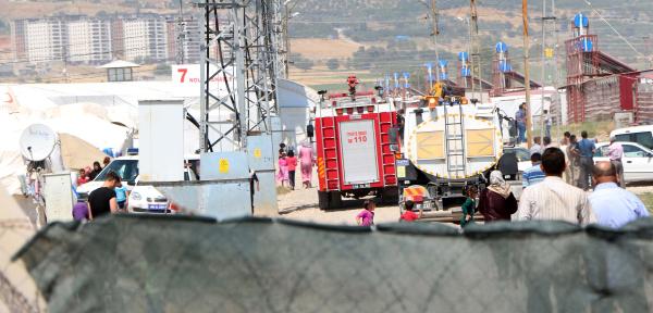 Kahramanmaraş'taki çadırkentte yangın: Suriyeli 2 kardeş öldü