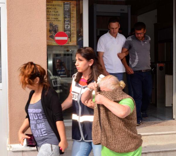 Çanakkale'de fuhuşa 5 gözaltı