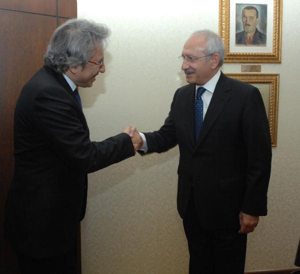 Kılıçdaroğlu, Cumhuriyet Gazetesi heyetini kabul etti