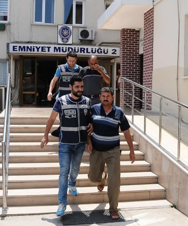 Kamyonun hidrolikli gizli bölmesinde kaçak sigara ele geçti