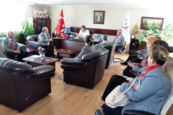 Rotary'den Soma Devlet Hastanesi'ne tıbbi malzeme bağışı
