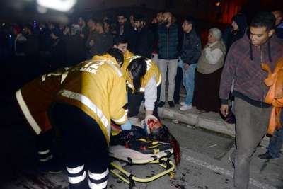 Mersin'de ehliyetsiz sürücü baba ve kızlarına çaptı: 1 ölü, 2 yaralı