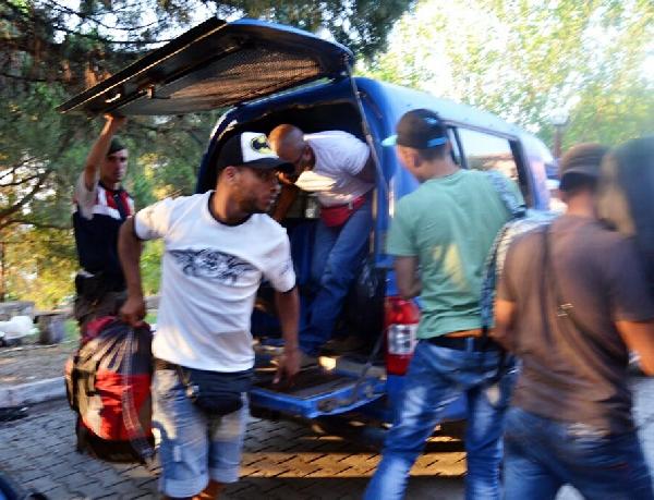 Ayvalık'ta Suriyeli 45 kaçak yakalandı