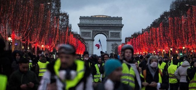 Macron sarı yeleklileri memnun edemedi