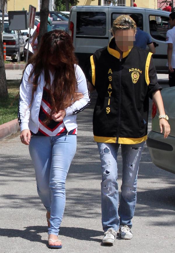 Bavul ticareti için gelip, fuhuş batağına düştü