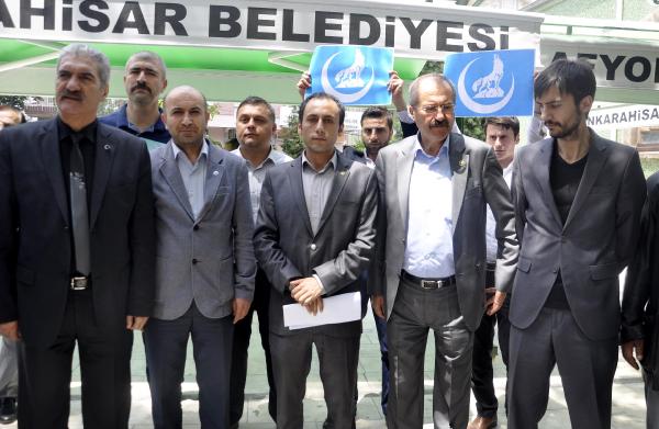 Öldürülen Uygur Türkleri için gıyabi cenaze namazı