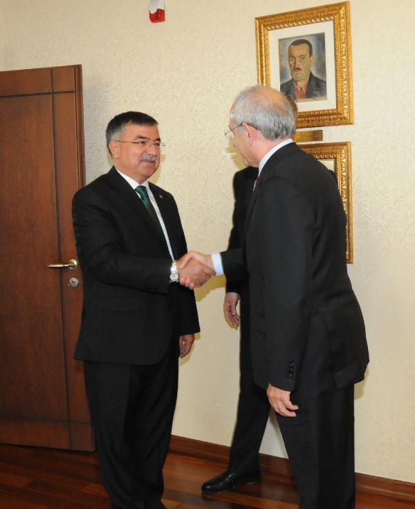 TBMM Başkan adayı İsmet Yılmaz'dan CHP'ye destek ziyareti