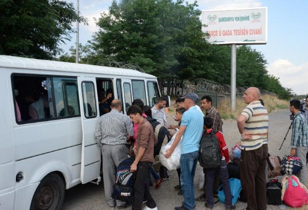 IŞİD'den kaçıp Diyarbakır'a gelen Ezidiler Bulgaristan yolunda