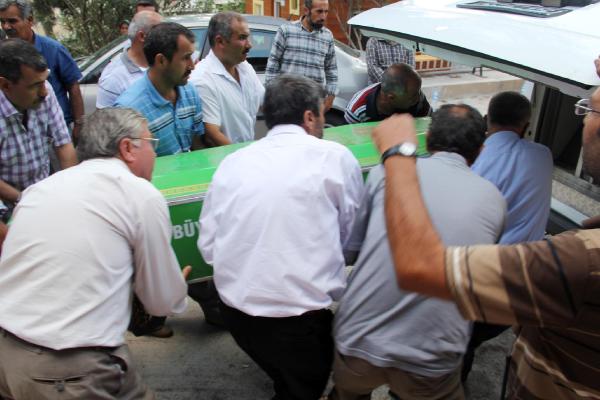 Kobani’deki patlamada yaralanan 2 kişi Şanlıurfa’da öldü