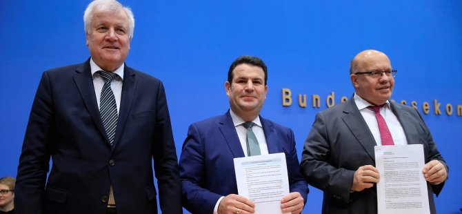 Almanya, AB dışından nitelikli işçi alacak