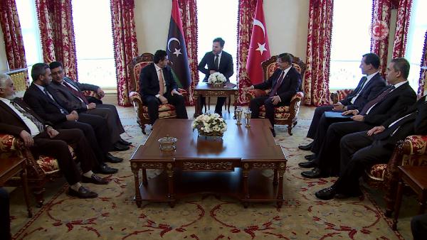 DAVUTOĞLU VE FİDAN, LİBYA TRABLUS BAŞBAKANI İLE GÖRÜŞÜYOR